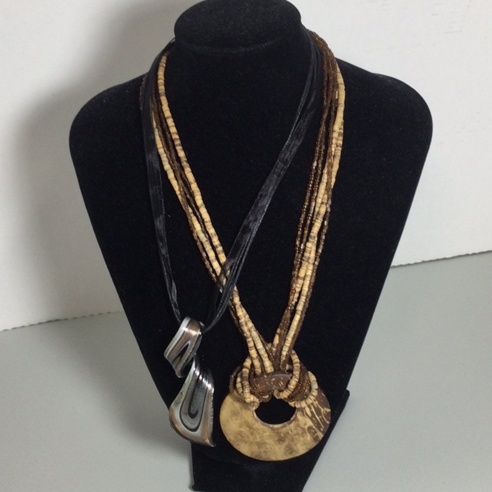 2 Beautiful Necklace